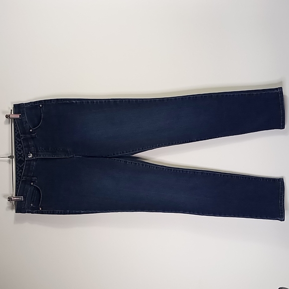 J M Collection Denim - J M Collection Mid-Rise Tapered Leg Blue Jeans Size 8